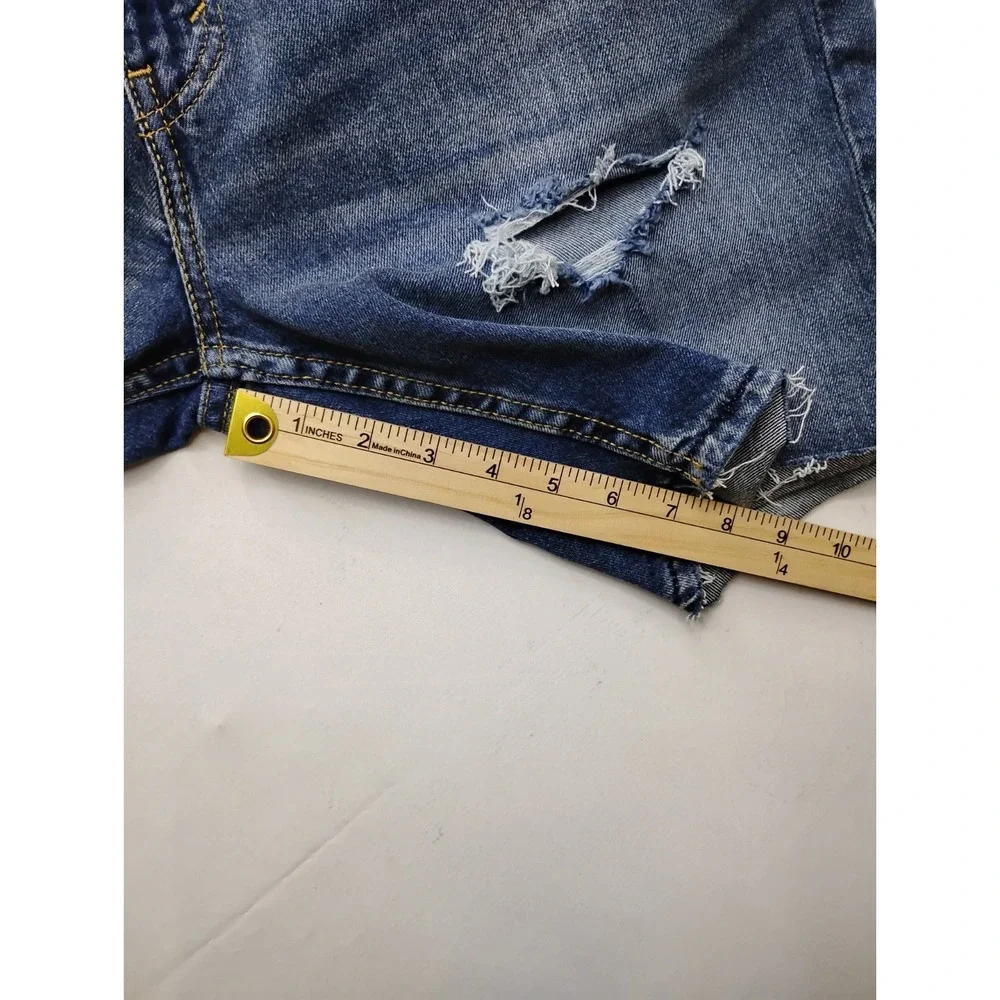 Levis Red Tab 412 Mens Jeans Shorts 34 with 8in inseam